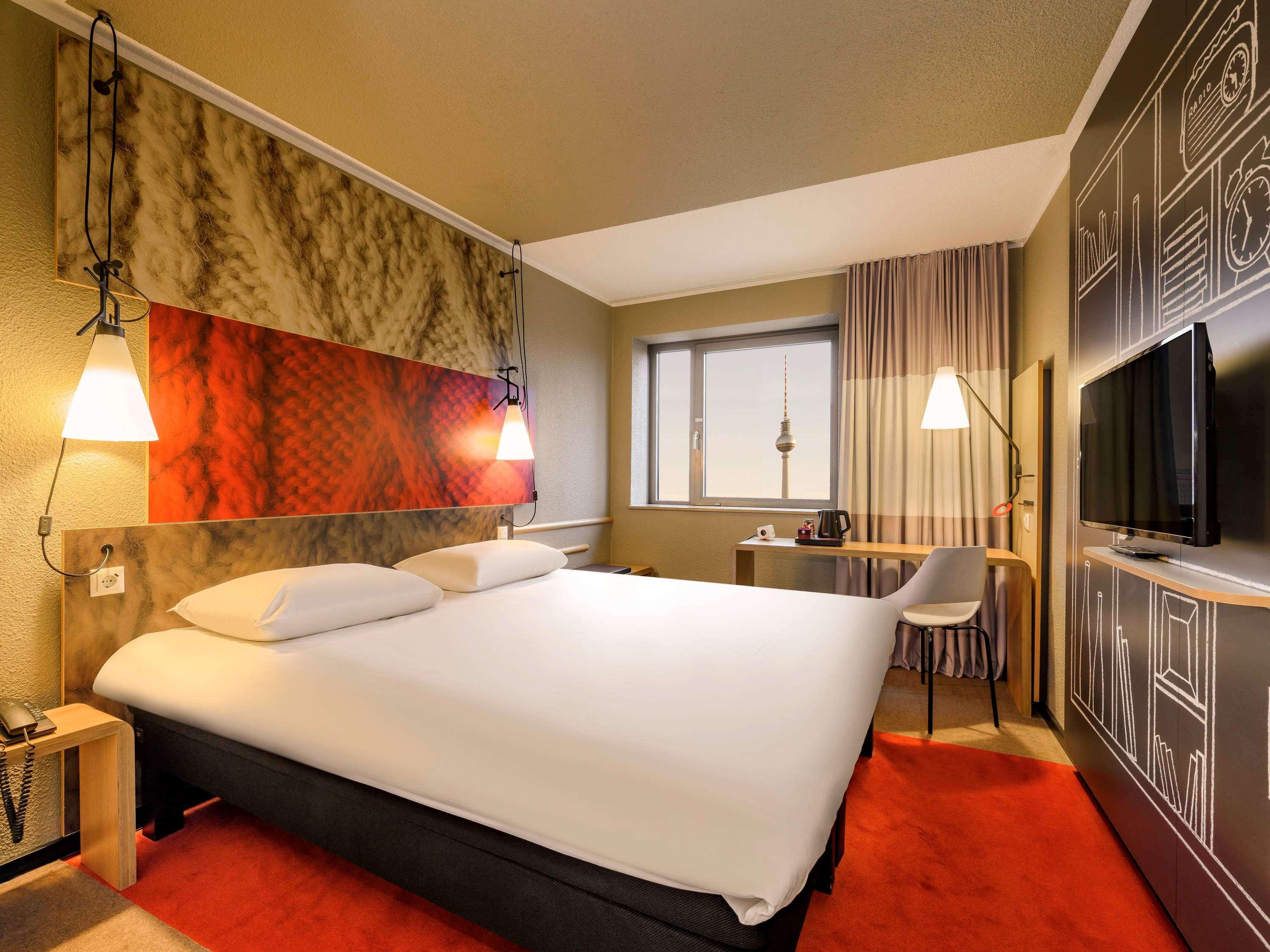 ไอบิส เบอร์ลิน มิทเทอ Hotel ภายนอก รูปภาพ